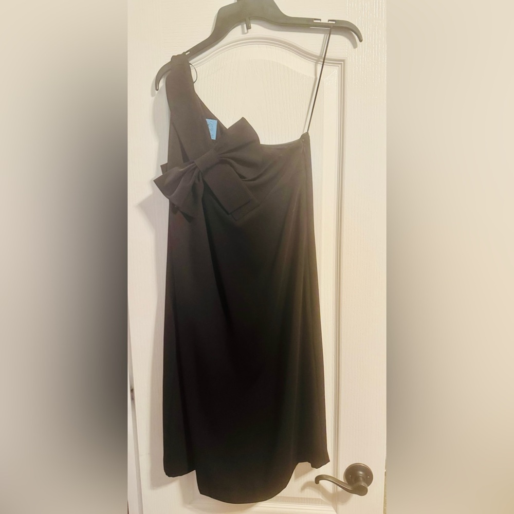 CeCe Black One Shoulder Dress with Bow